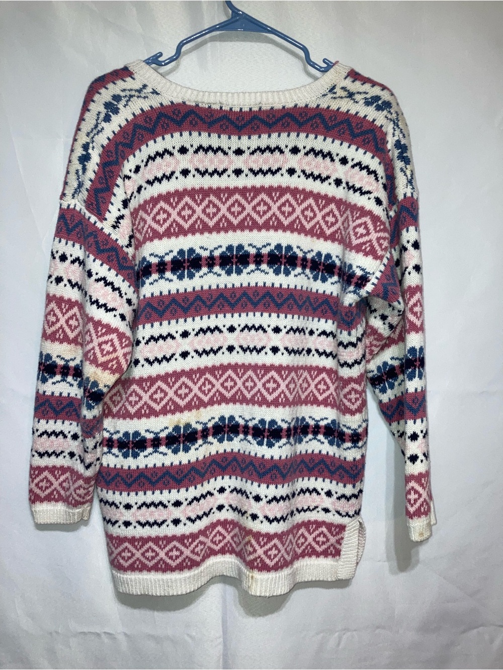 Vintage Paris Sport Club V-Neck Sweater - Pink, Navy & Cream - Picture 4 of 10
